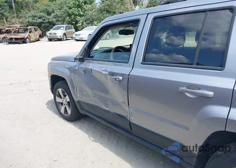 2016 Jeep Patriot High Altitude Edition z USA, uszkodzony, nr VIN 1C4NJPFA7GD678680